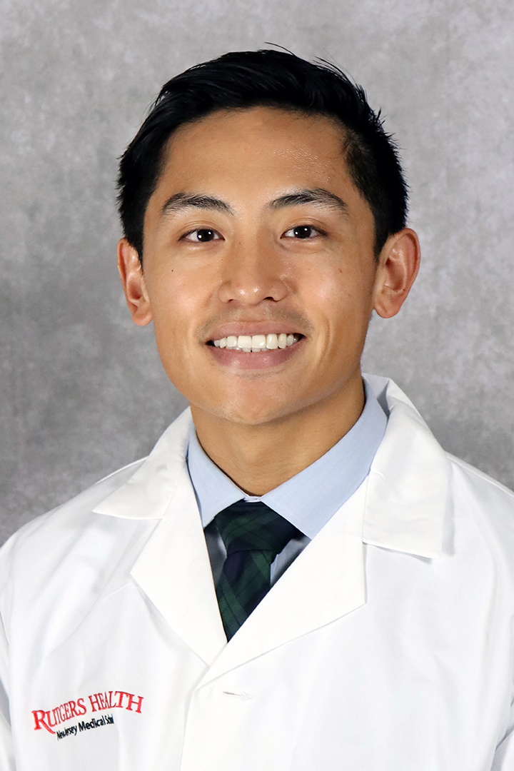 Alexander Le, MD